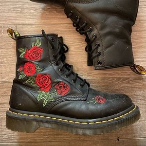 DOC MARTENS SIZE 8 - Black with Rose detailing